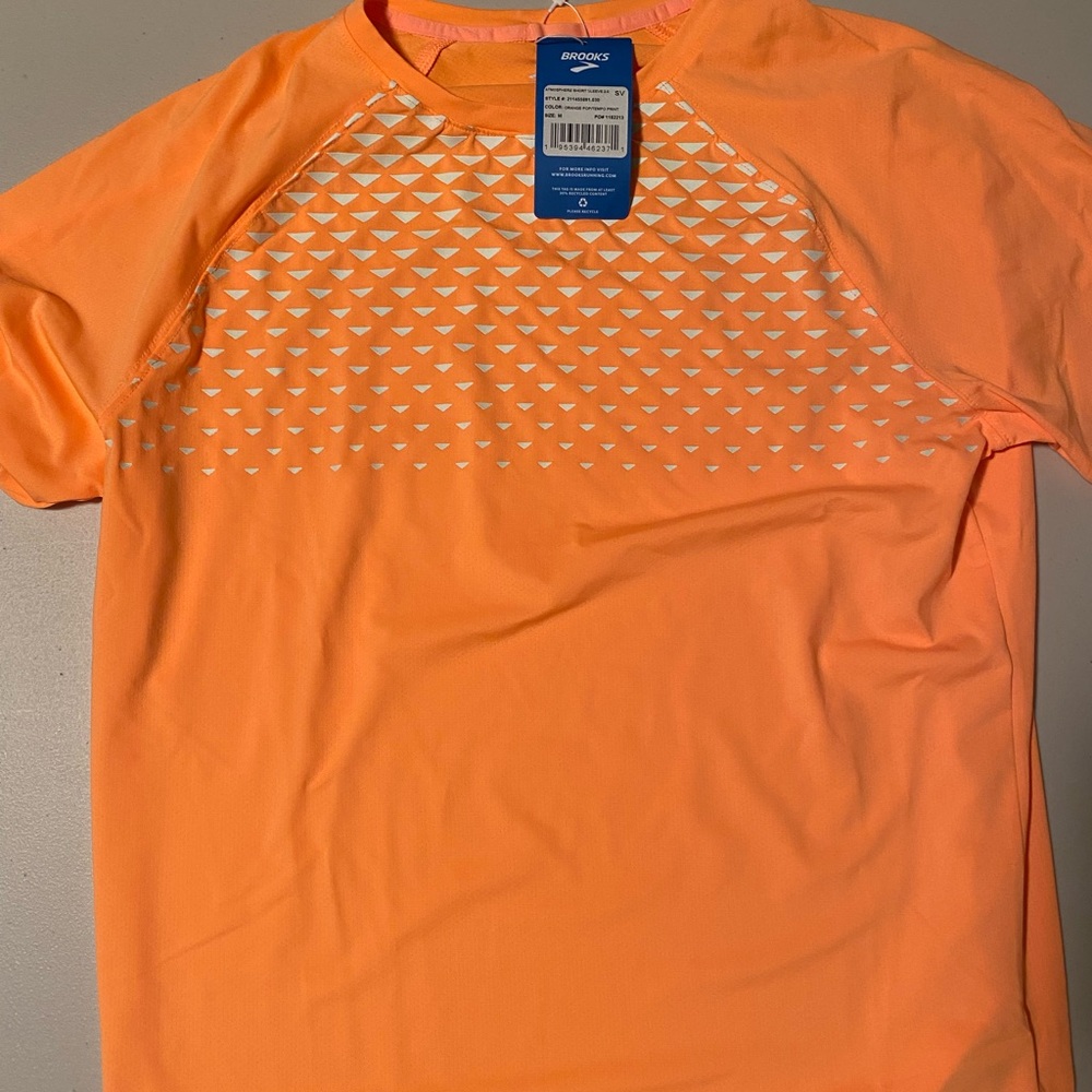 Brooks Men's Vibrant Orange Rash Guard